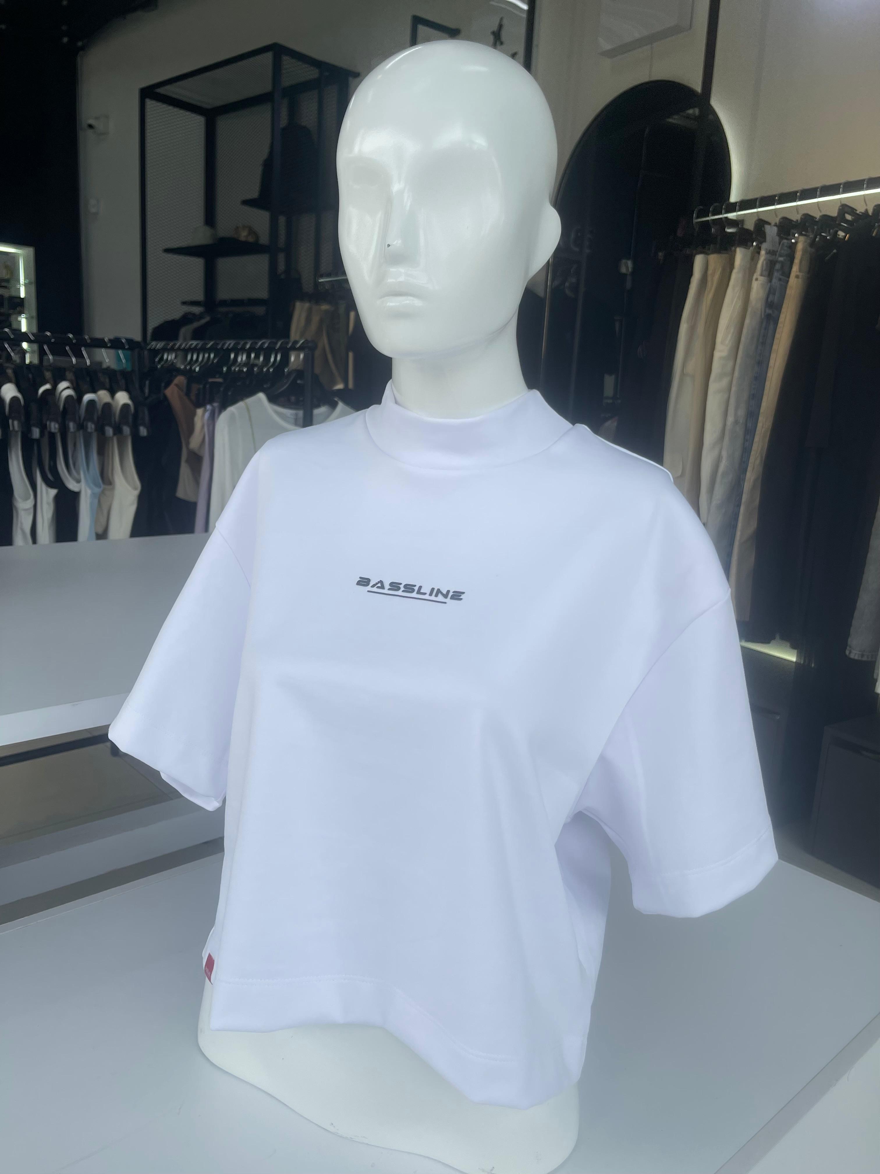 CROP TOP WHITE NEW BASSLINE