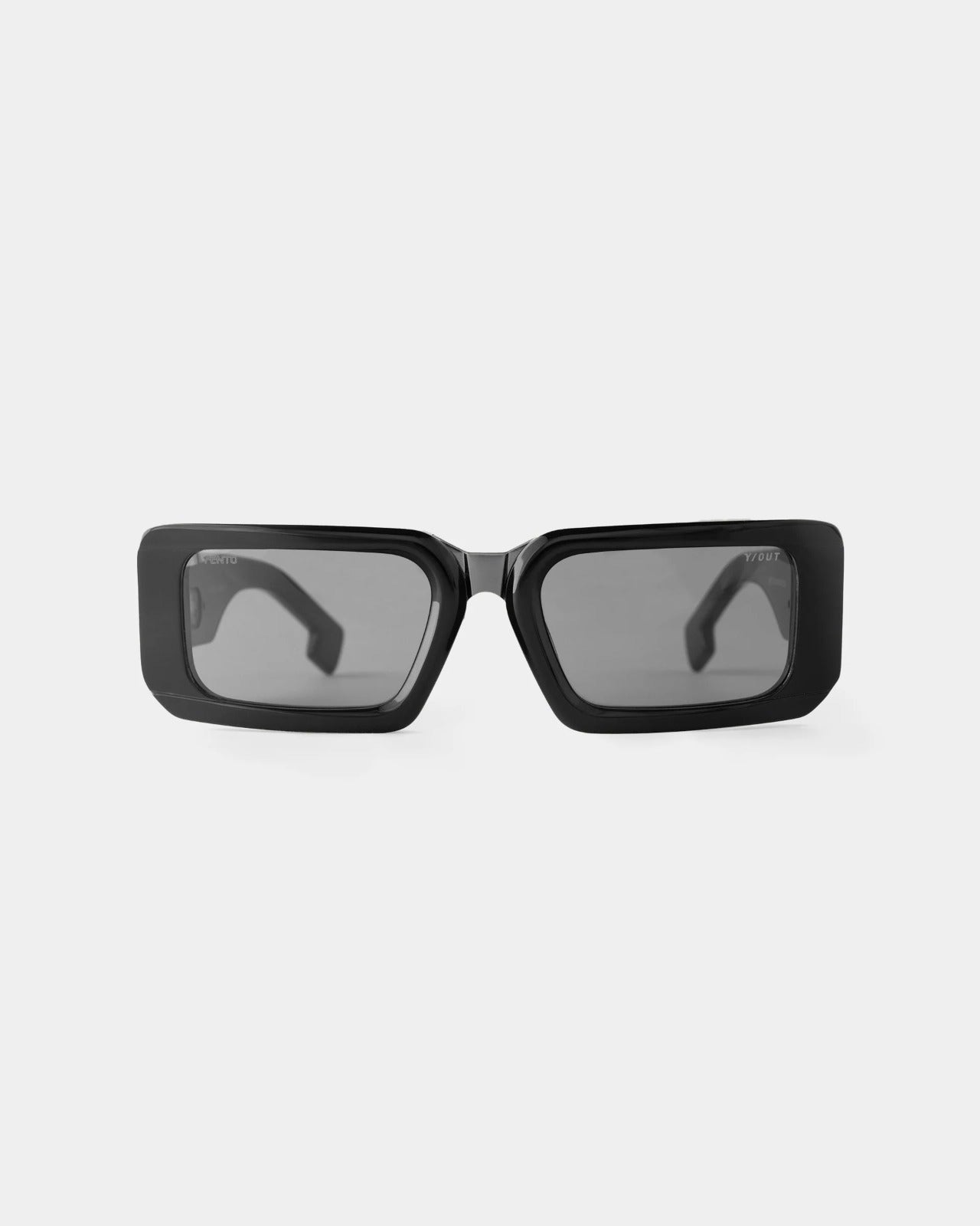 GTM BLACK SUNGLASSES Y/OUT