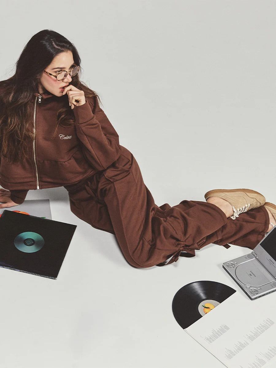 CELEIT COQUETTE SWEATPANT BROWM