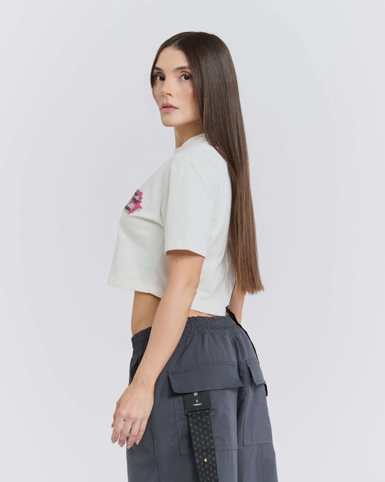 FLYER 1 CROP TOP Y/OUT