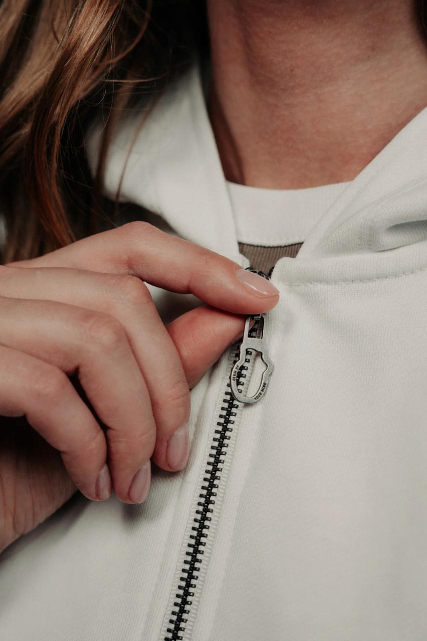 SHORT HOODIE IVORY BLOW UP