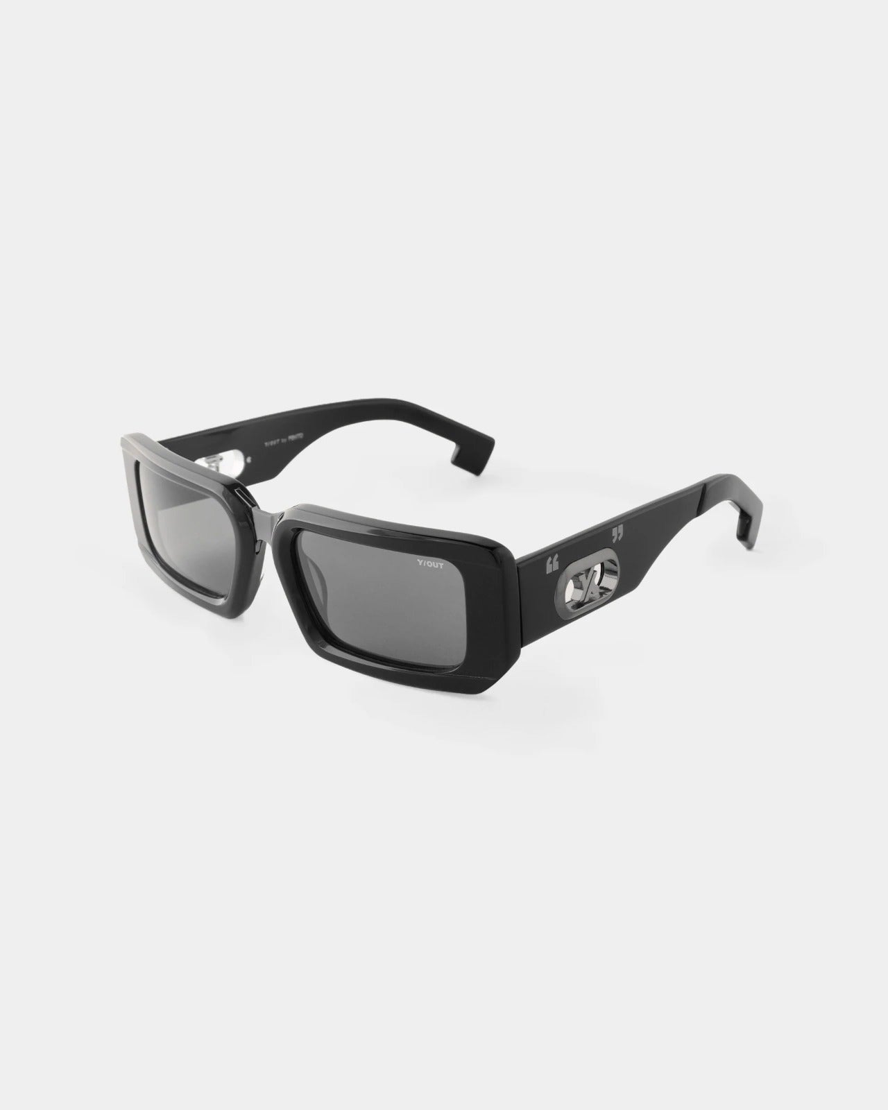 GTM BLACK SUNGLASSES Y/OUT